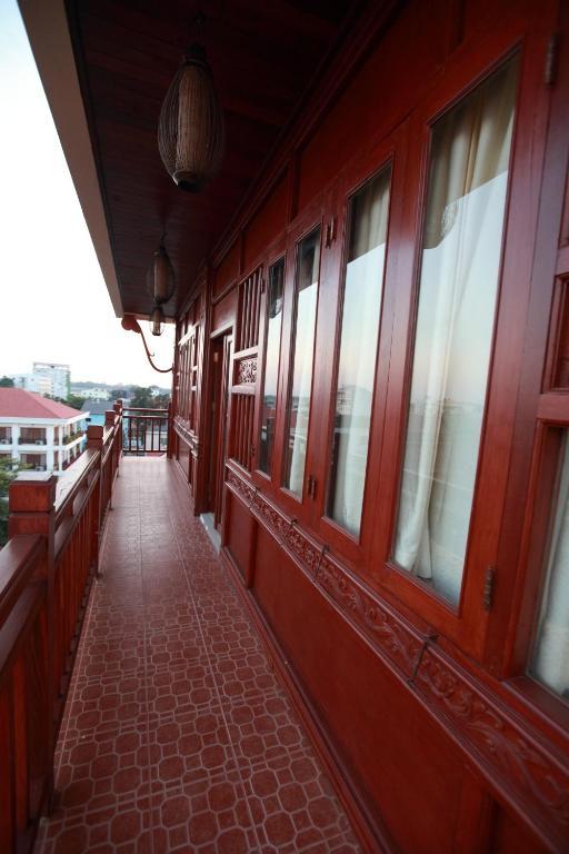 Manorom Boutique Hotel เวียงจันทน์ ภายนอก รูปภาพ
