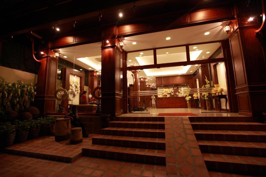 Manorom Boutique Hotel เวียงจันทน์ ภายนอก รูปภาพ