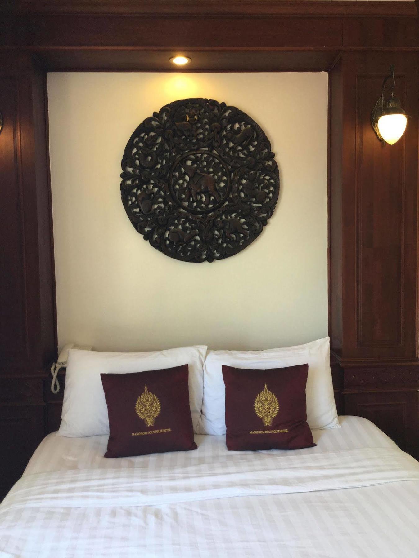Manorom Boutique Hotel เวียงจันทน์ ภายนอก รูปภาพ