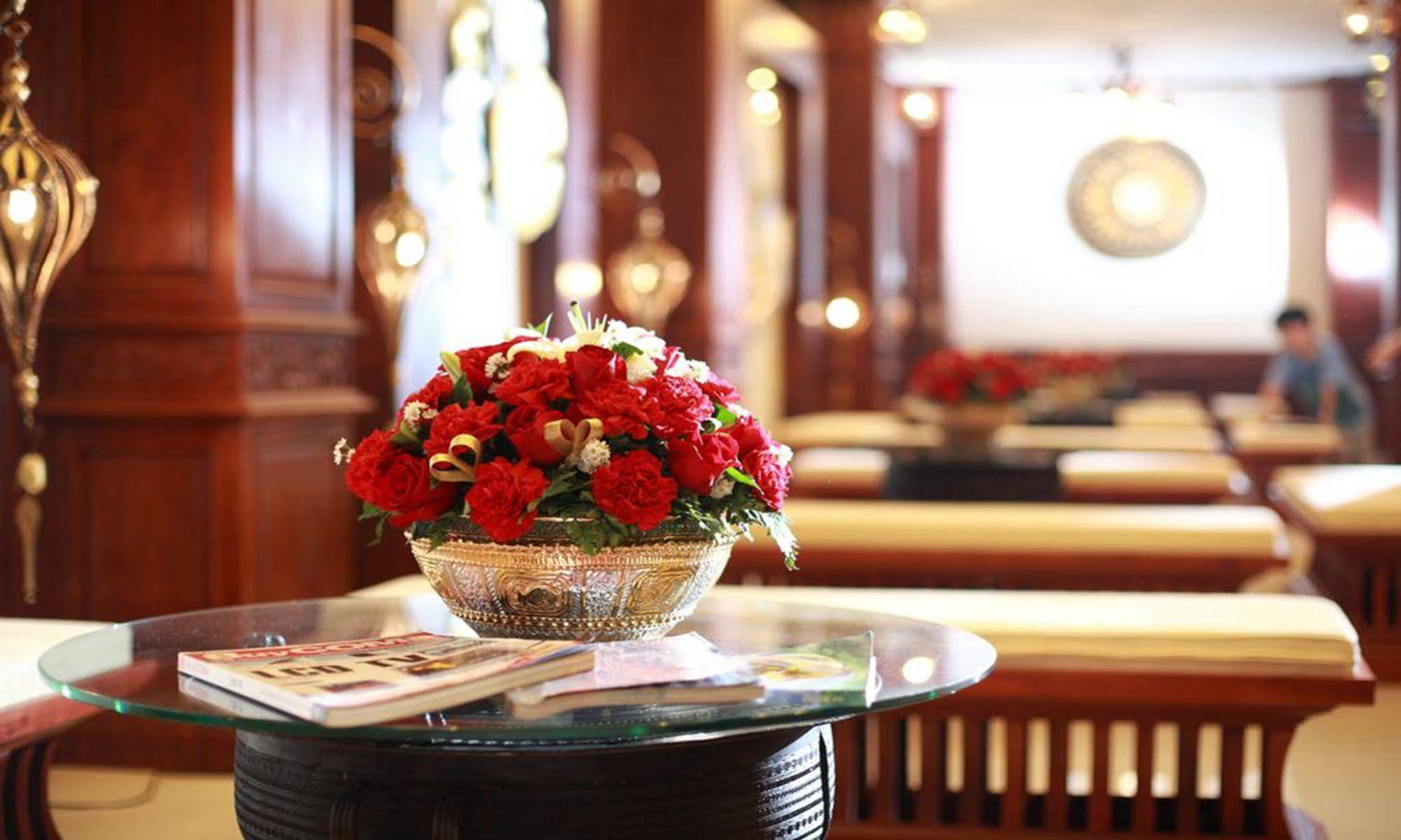 Manorom Boutique Hotel เวียงจันทน์ ภายนอก รูปภาพ